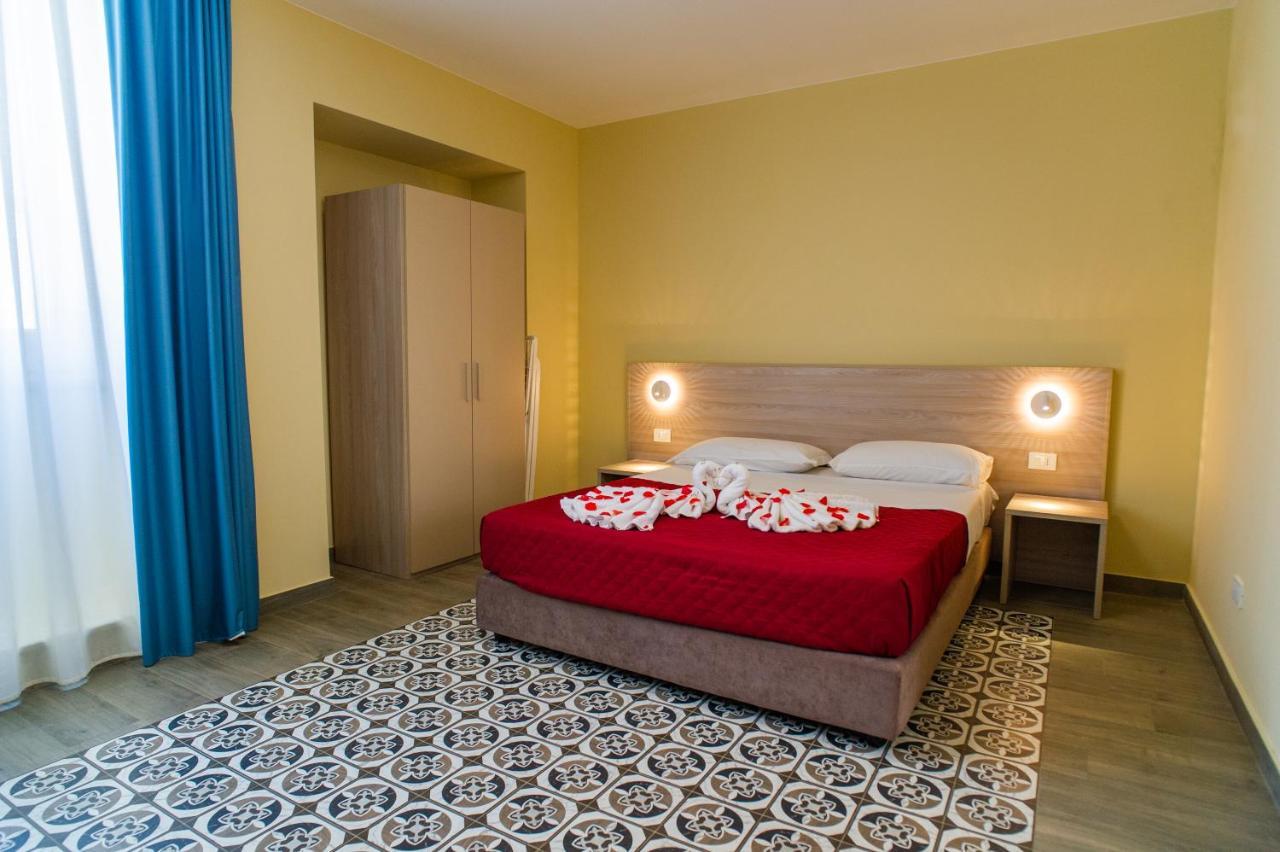 تراباني Historico Loft & Rooms Palazzo Adragna XIX المظهر الخارجي الصورة
