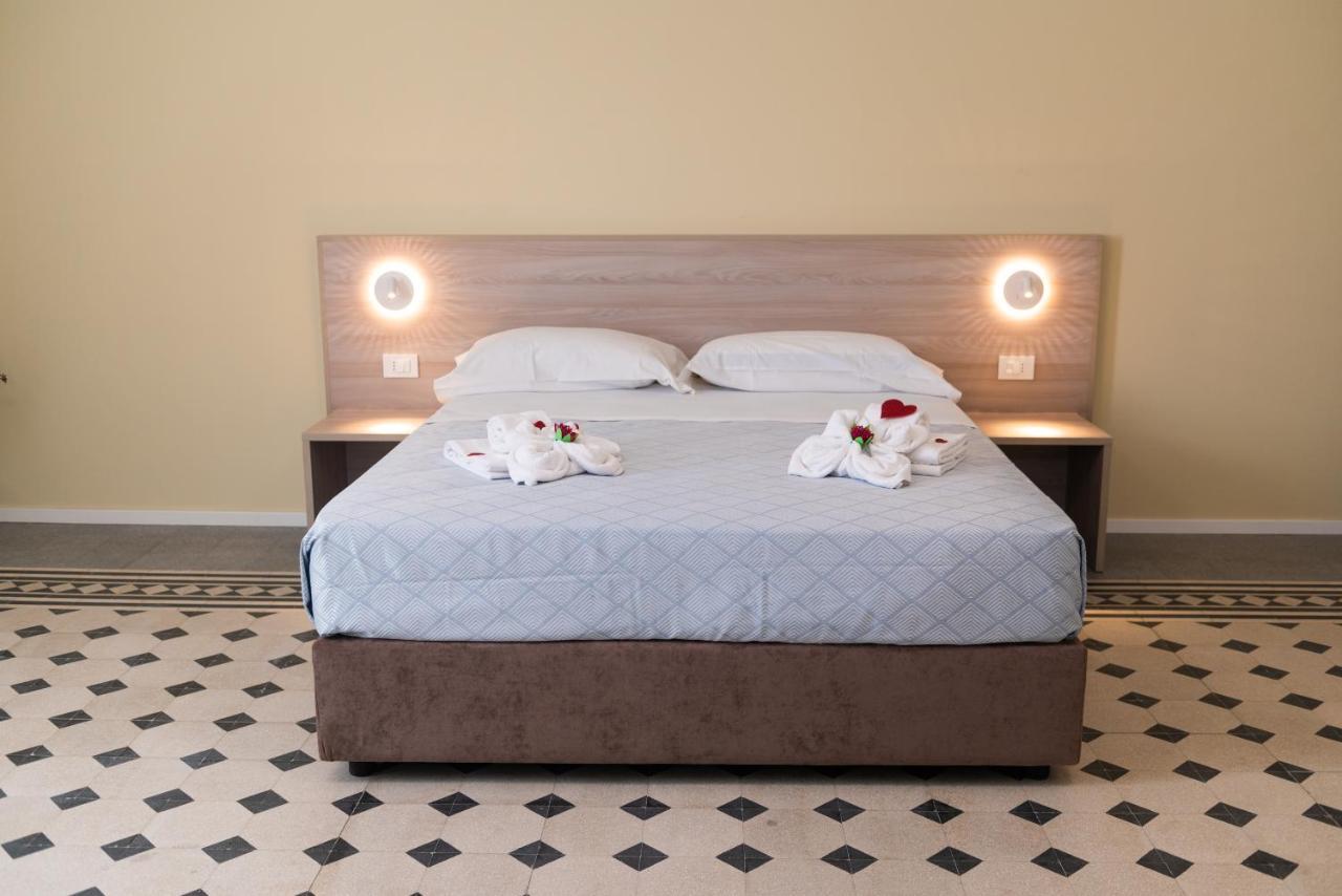 تراباني Historico Loft & Rooms Palazzo Adragna XIX المظهر الخارجي الصورة