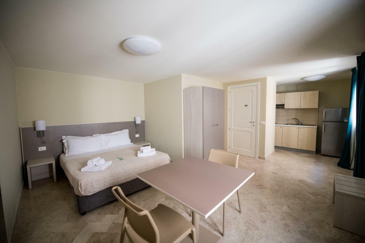 تراباني Historico Loft & Rooms Palazzo Adragna XIX المظهر الخارجي الصورة
